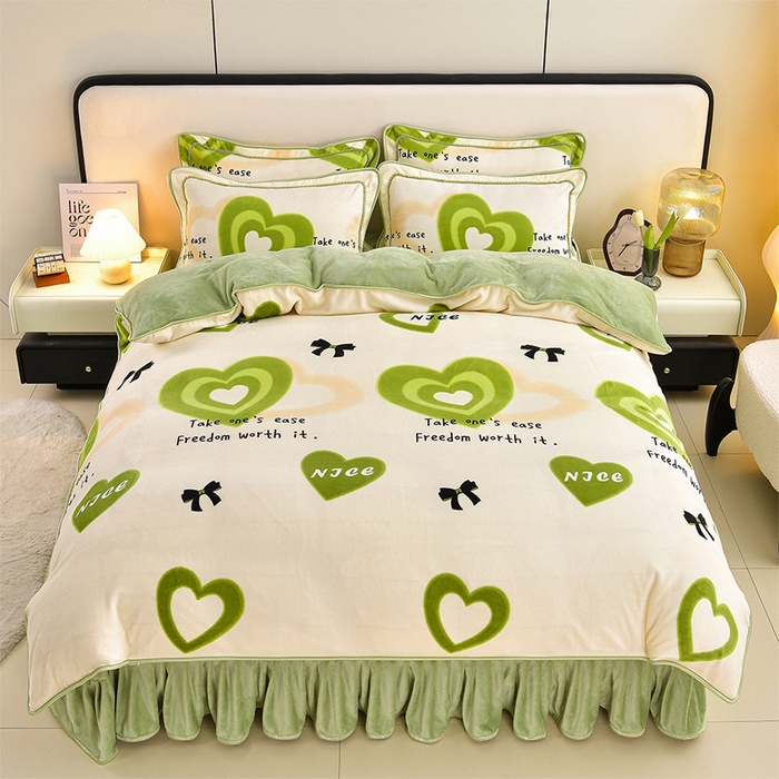 91家纺网 家纺一手货源 找家纺 新8.5-9.5斤法莱绒四件套珊瑚牛奶金貂绒四件套床裙 爱心暖暖