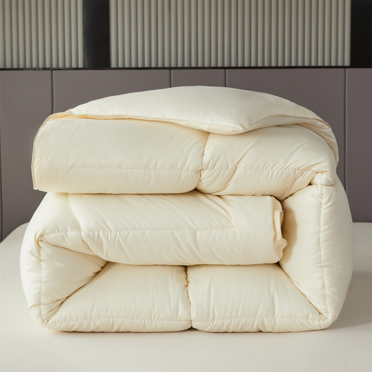 91家纺网 家纺一手货源 找家纺 2025新款羽丝被冬被子被芯大豆被春秋子母被夏被学生单人直播热款 米黄