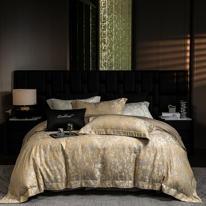 91家纺网 家纺一手货源 找家纺 立奥被业 2025新款天丝棉色织大提花四件套 风吹花季-金