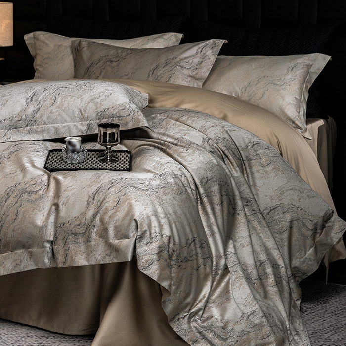 91家纺网 家纺一手货源 找家纺 立奥被业 2025新款天丝棉色织大提花四件套 魅丽之城-金