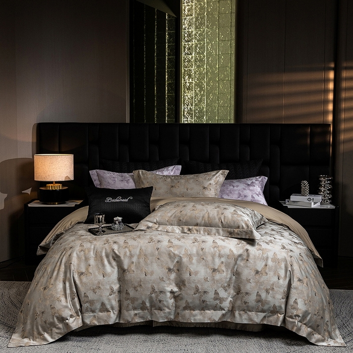 91家纺网 家纺一手货源 找家纺 立奥被业 2025新款天丝棉色织大提花四件套 仙蝶幻境-金