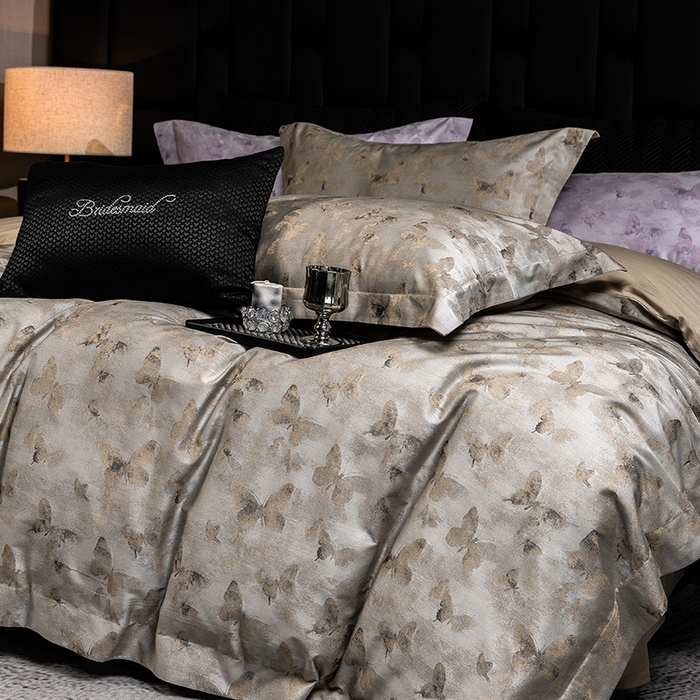 91家纺网 家纺一手货源 找家纺 立奥被业 2025新款天丝棉色织大提花四件套 仙蝶幻境-金