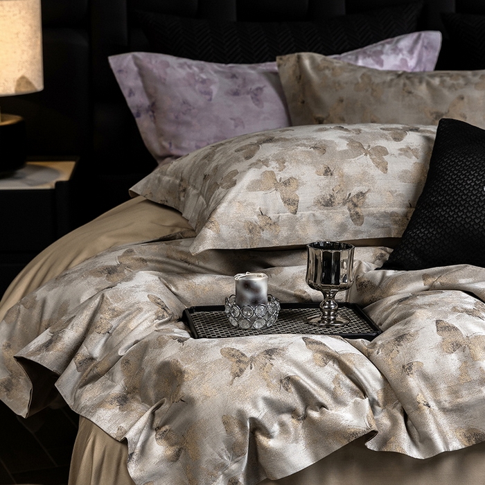 91家纺网 家纺一手货源 找家纺 立奥被业 2025新款天丝棉色织大提花四件套 仙蝶幻境-金