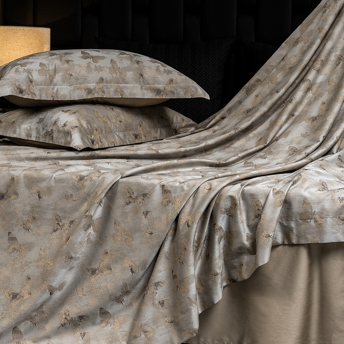 91家纺网 家纺一手货源 找家纺 立奥被业 2025新款天丝棉色织大提花四件套 仙蝶幻境-金