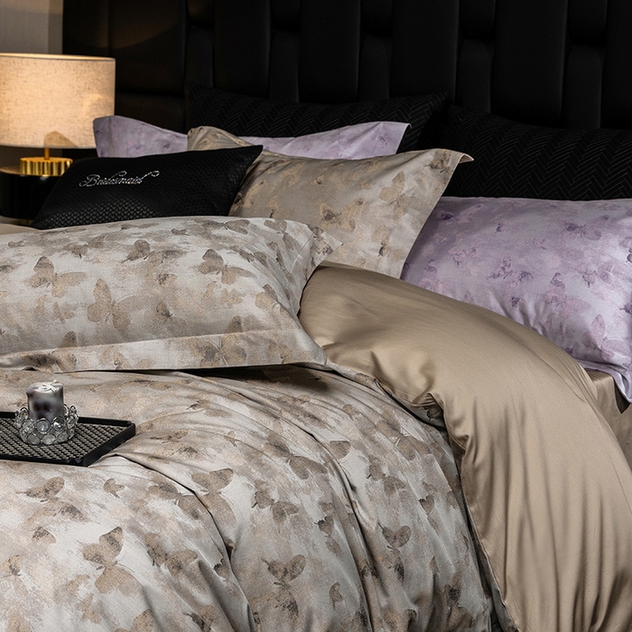 91家纺网 家纺一手货源 找家纺 立奥被业 2025新款天丝棉色织大提花四件套 仙蝶幻境-金