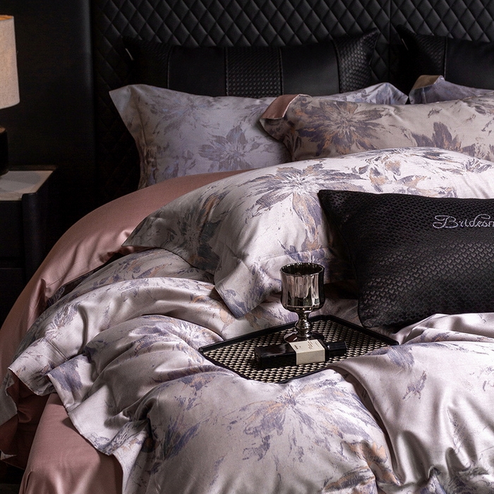 91家纺网 家纺一手货源 找家纺 立奥被业 2025新款天丝棉色织大提花四件套 烟花粉