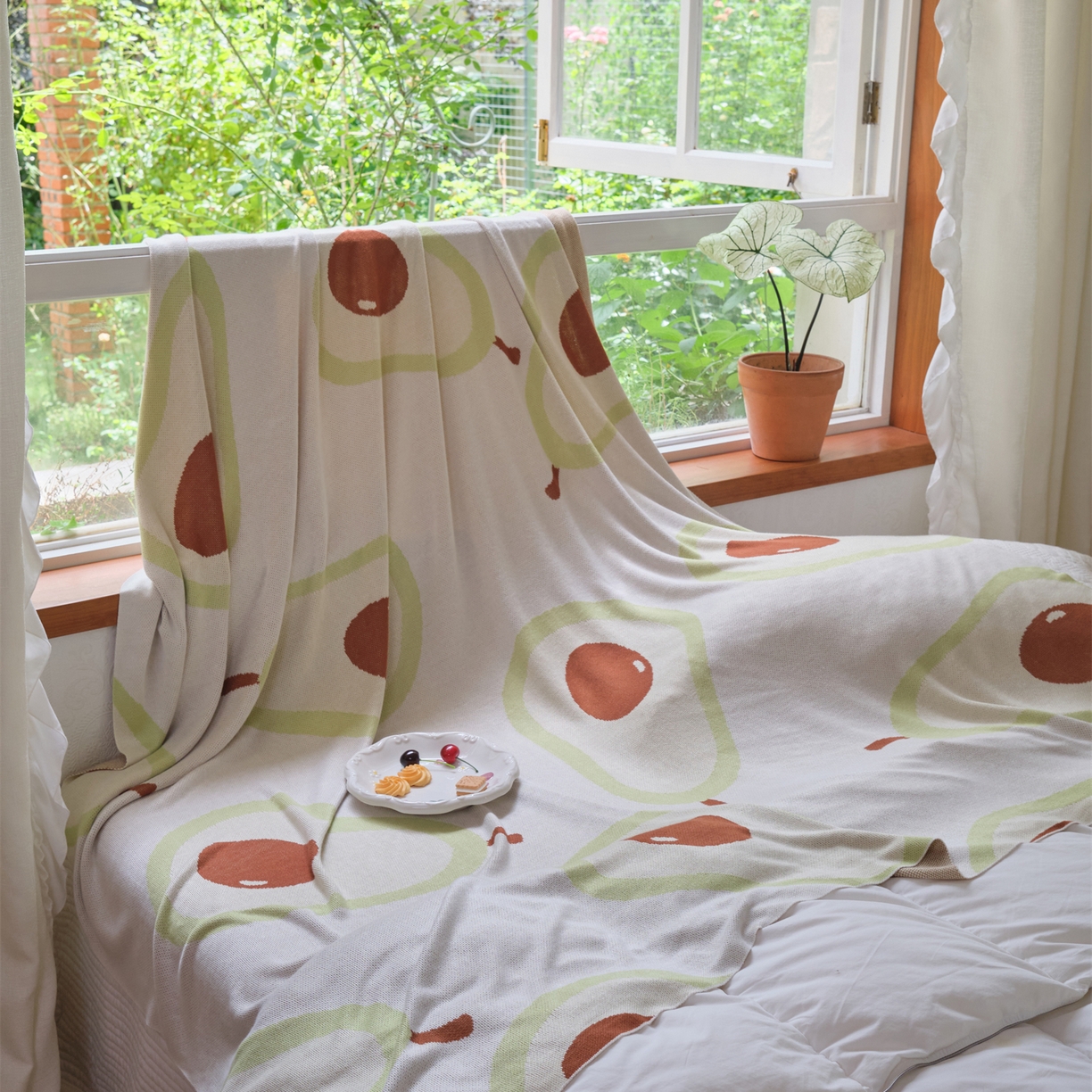 91家纺网 家纺一手货源 找家纺 （总）暖绵绵家纺 2025新款竹纤维牛油果毛毯-艾维卡