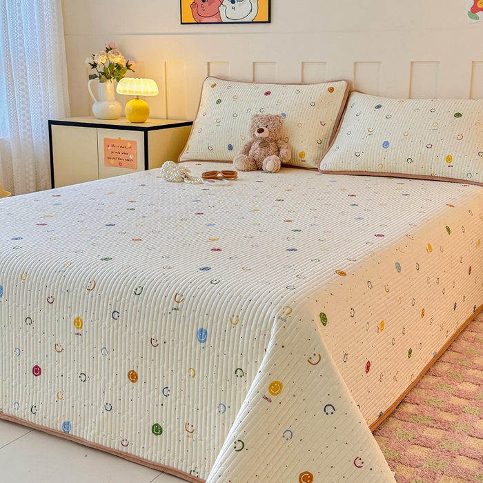 91家纺网 家纺一手货源 找家纺 岚吉家纺 2025新款全棉133*72宝宝绒棉加绒一面纯棉一面牛奶绒双面可用单床盖学生床床垫 床盖单件 多彩笑脸