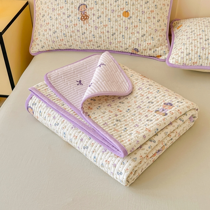 91家纺网 家纺一手货源 找家纺 岚吉家纺 2025新款全棉133*72宝宝绒棉加绒一面纯棉一面牛奶绒双面可用单床盖学生床床垫 床盖单件 碎花兔熊