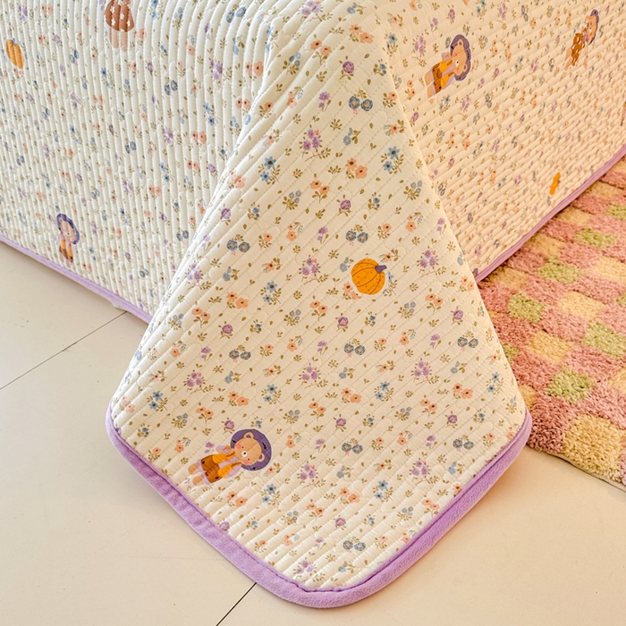 91家纺网 家纺一手货源 找家纺 岚吉家纺 2025新款全棉133*72宝宝绒棉加绒一面纯棉一面牛奶绒双面可用单床盖学生床床垫 床盖单件 碎花兔熊