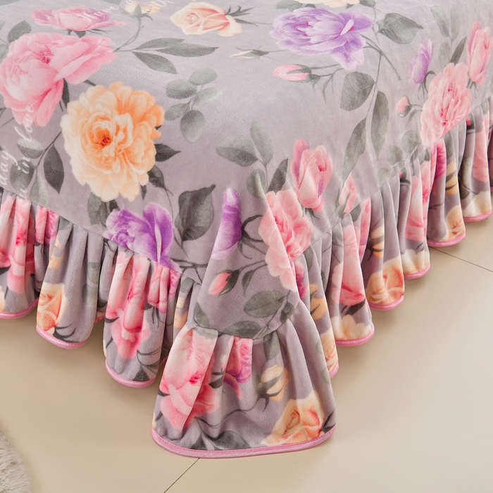 91家纺网 家纺一手货源 找家纺 新8.5-9.5斤法莱绒四件套珊瑚牛奶金貂绒四件套床裙 漫步花丛