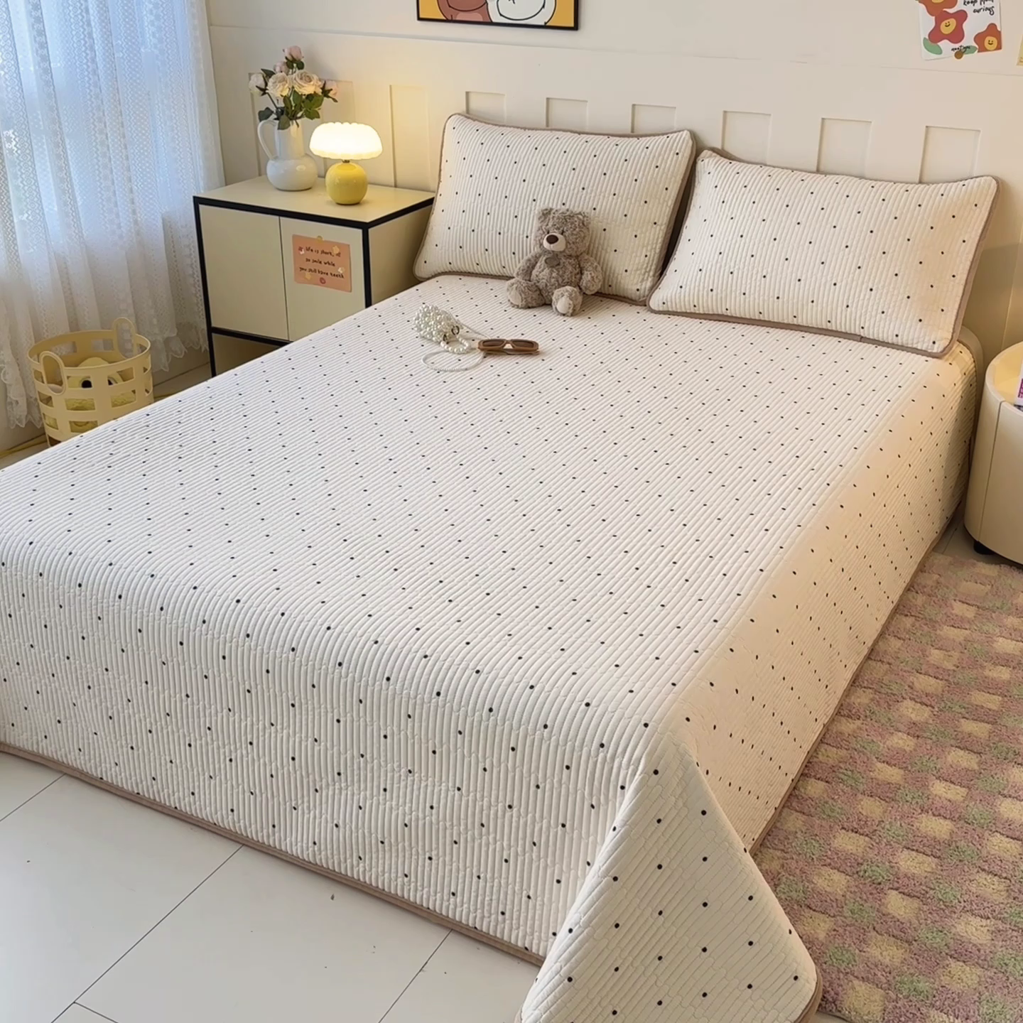 91家纺网 家纺一手货源 找家纺 岚吉家纺 2025新款全棉133*72宝宝绒棉加绒一面纯棉一面牛奶绒双面可用单床盖学生床床垫 床盖单件 小黑点点（米）