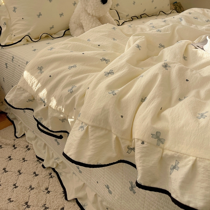 91家纺网 家纺一手货源 找家纺 繁花家居 2025新款云感木棉针织棉双层纱床盖四件套 床盖被套款-蝴蝶梦境