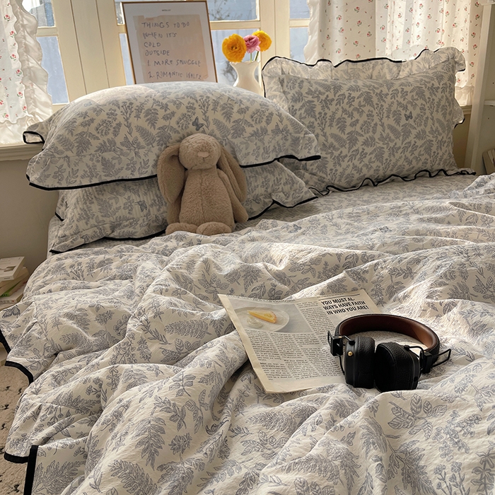 91家纺网 家纺一手货源 找家纺 繁花家居 2025新款云感木棉针织棉双层纱床盖四件套 床盖被套款-迷雾森林