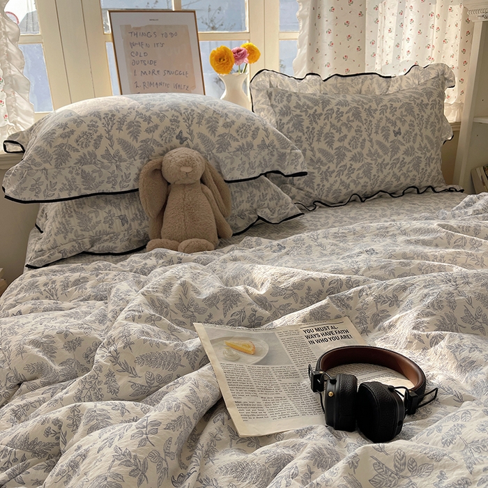 91家纺网 家纺一手货源 找家纺 繁花家居 2025新款云感木棉针织棉双层纱床盖四件套 床盖被套款-迷雾森林