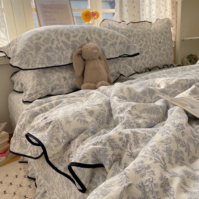 91家纺网 家纺一手货源 找家纺 繁花家居 2025新款云感木棉针织棉双层纱床盖四件套 床盖被套款-迷雾森林