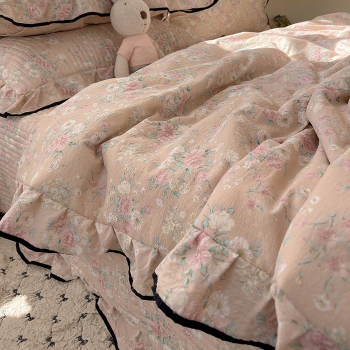 91家纺网 家纺一手货源 找家纺 繁花家居 2025新款云感木棉针织棉双层纱床盖四件套 床盖被套款-盛世芳华