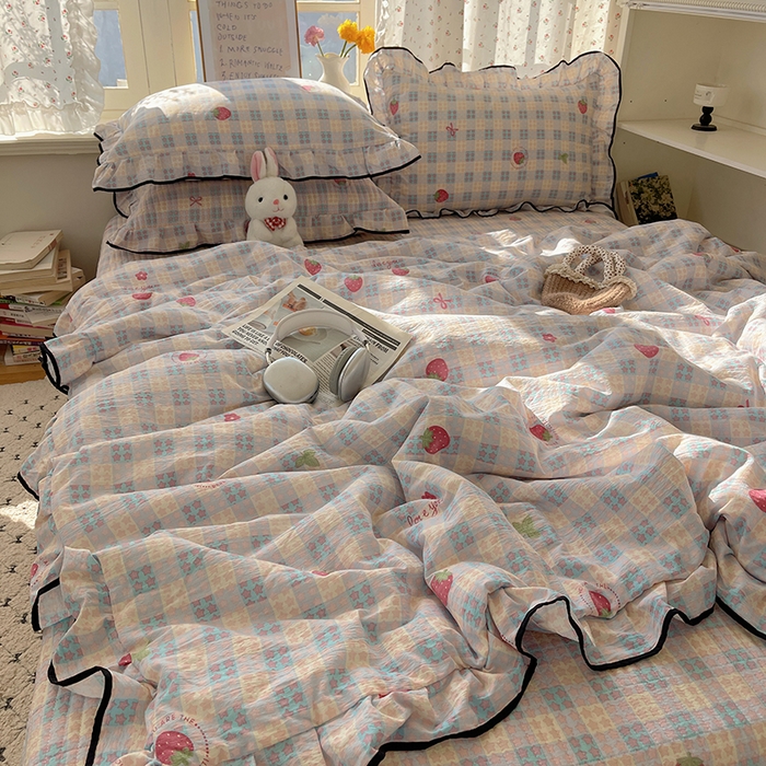 91家纺网 家纺一手货源 找家纺 繁花家居 2025新款云感木棉针织棉双层纱床盖四件套 床盖被套款-草莓很甜