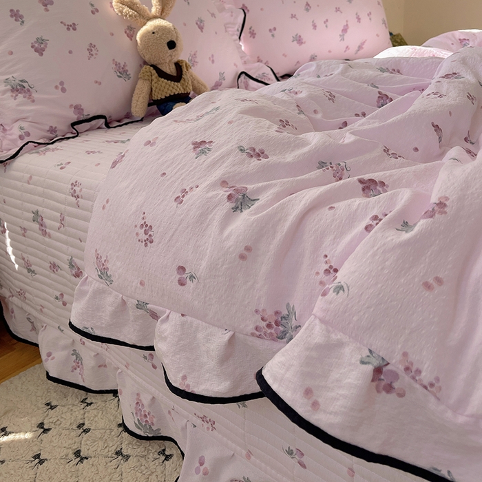 91家纺网 家纺一手货源 找家纺 繁花家居 2025新款云感木棉针织棉双层纱床盖四件套 床盖被套款-葡萄熟了