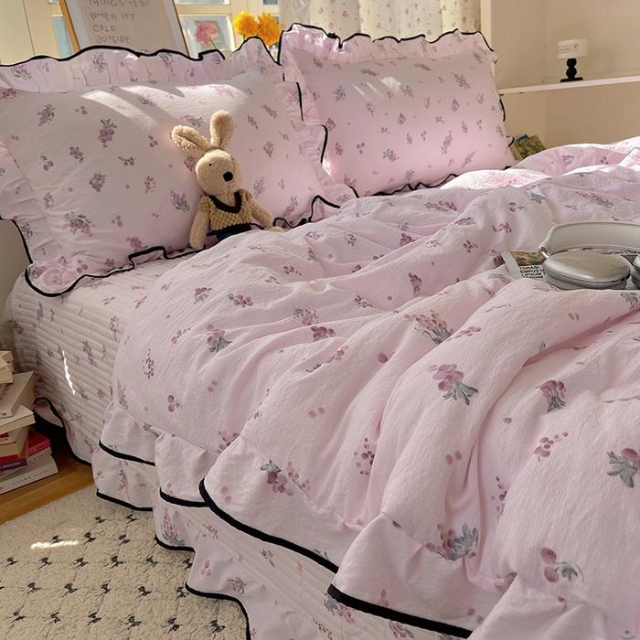 91家纺网 家纺一手货源 找家纺 繁花家居 2025新款云感木棉针织棉双层纱床盖四件套 床盖被套款-葡萄熟了