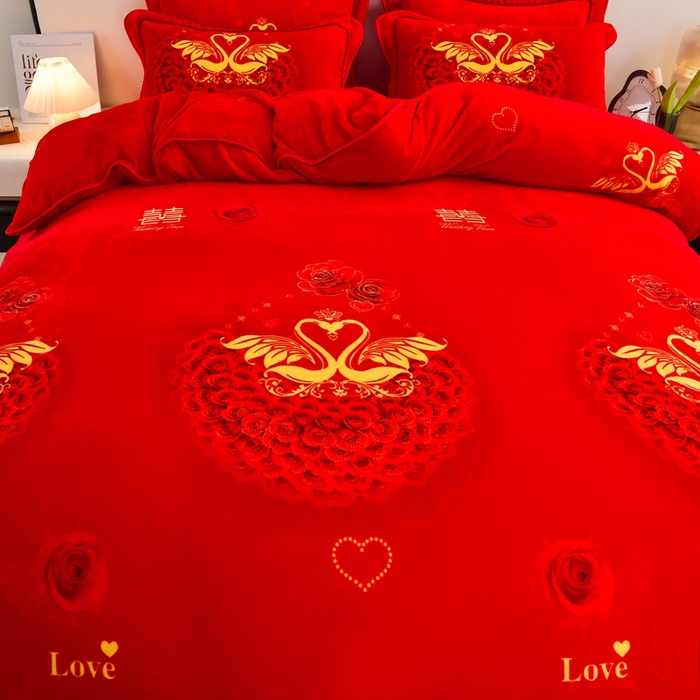 91家纺网 家纺一手货源 找家纺 新8.5-9.5斤法莱绒四件套珊瑚牛奶金貂绒四件套床裙 喜结良缘