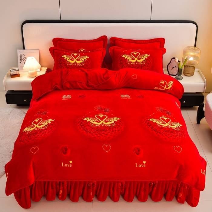 91家纺网 家纺一手货源 找家纺 新8.5-9.5斤法莱绒四件套珊瑚牛奶金貂绒四件套床裙 喜结良缘