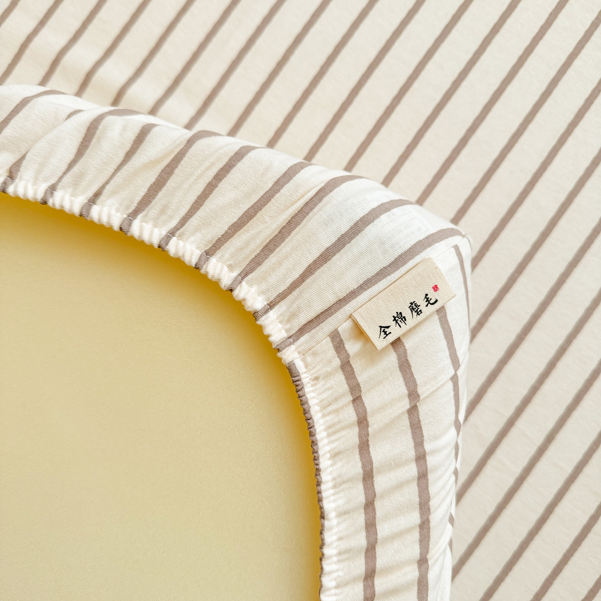 91家纺网 家纺一手货源 找家纺 简宜家居（朝初家纺） 2025新款全棉纯棉磨毛加厚A版学生床笠单品床笠单件单床笠-线素系列 线素-灰