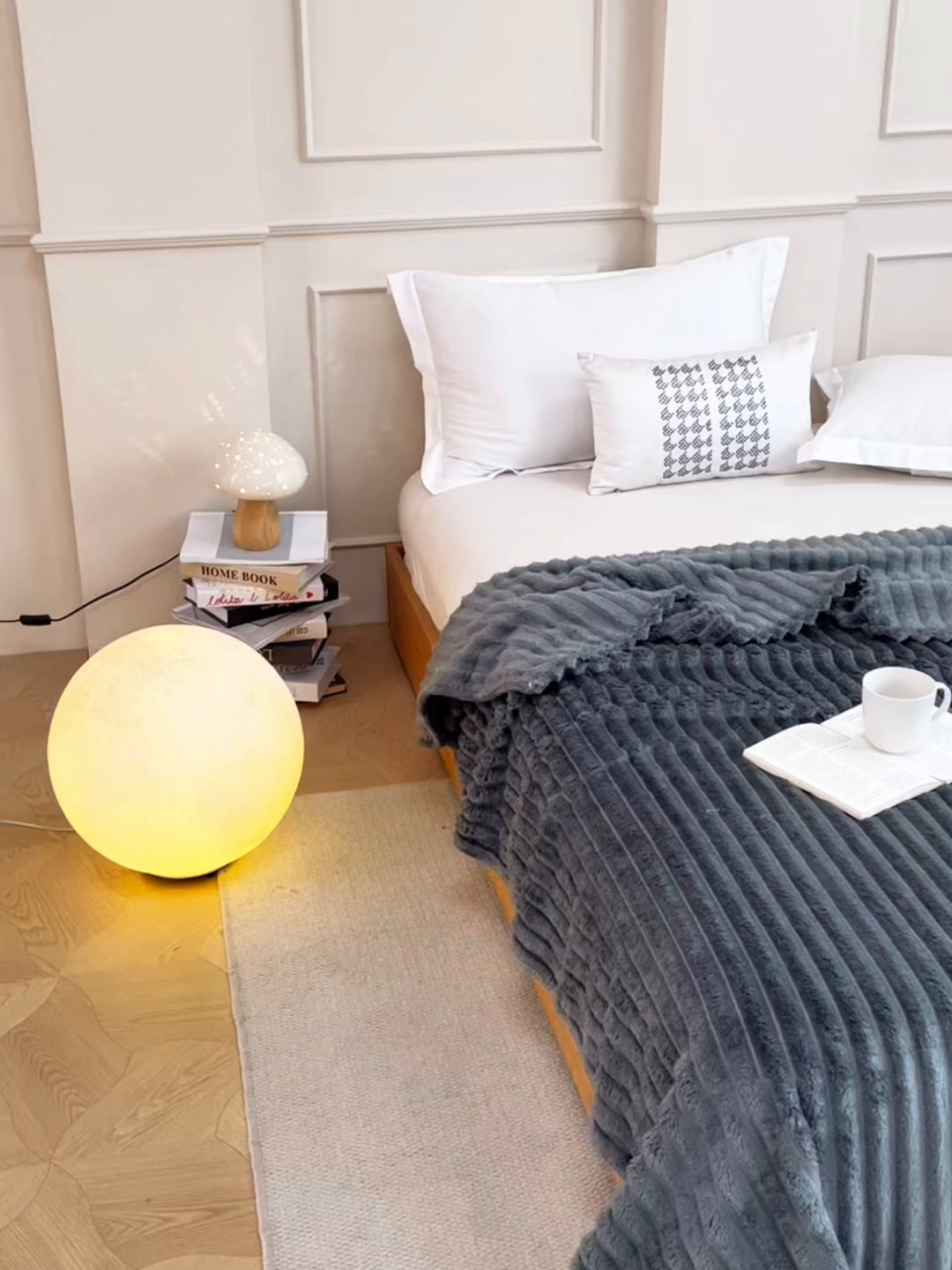 91家纺网 家纺一手货源 找家纺 雅芝蓝 2025新款跨境外贸直播爆品兔毛绒高克重多功能抽条毛毯盖毯午睡毯 深灰