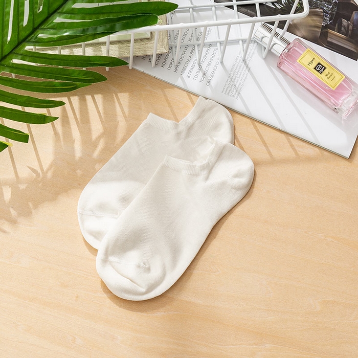 91家纺网 家纺一手货源 找家纺 蚕云阁蚕丝家居 2025新款真丝袜子 白色 均码