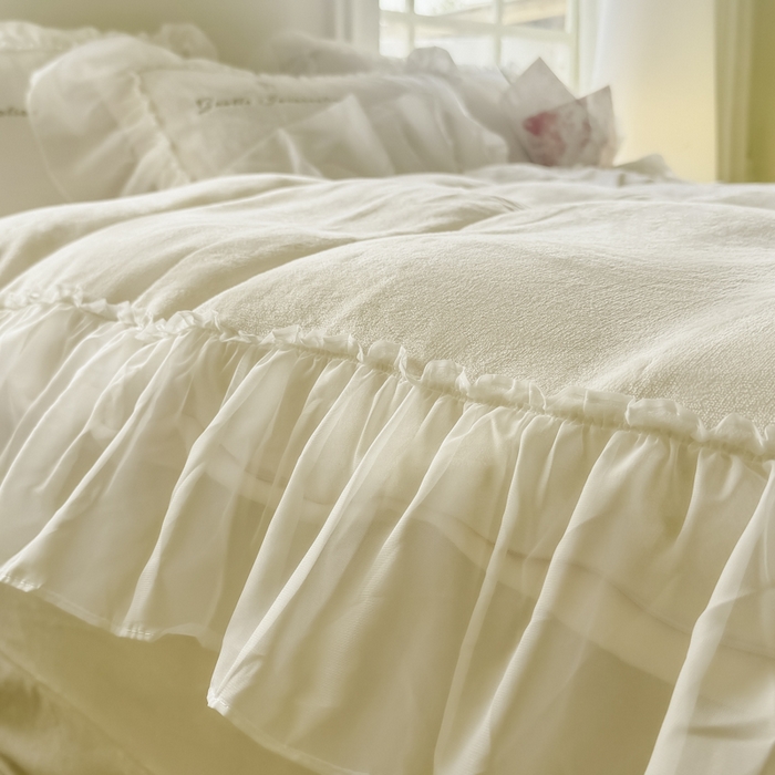 91家纺网 家纺一手货源 找家纺 锦格家纺 2025新款牛奶绒刺绣四件套-瑟兰蝶 瑟兰蝶-奶白