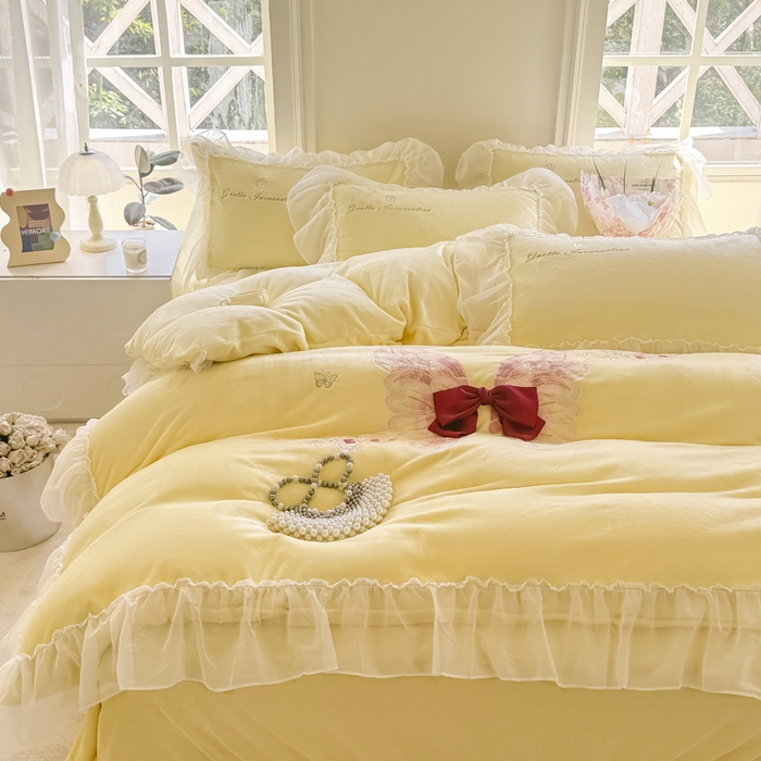 91家纺网 家纺一手货源 找家纺 锦格家纺 2025新款牛奶绒刺绣四件套-瑟兰蝶 瑟兰蝶-黄