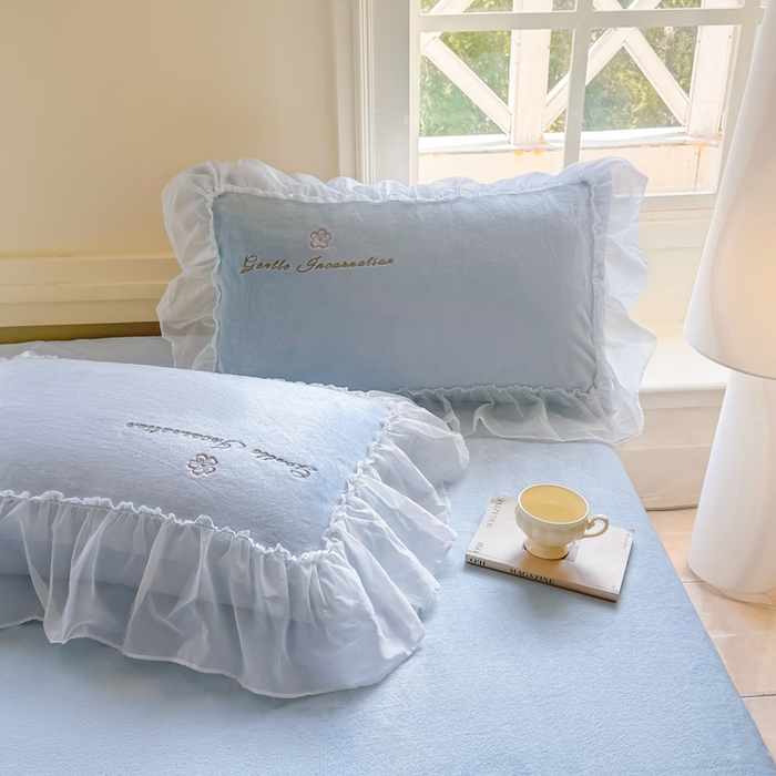 91家纺网 家纺一手货源 找家纺 锦格家纺 2025新款牛奶绒刺绣四件套-瑟兰蝶 瑟兰蝶-天蓝