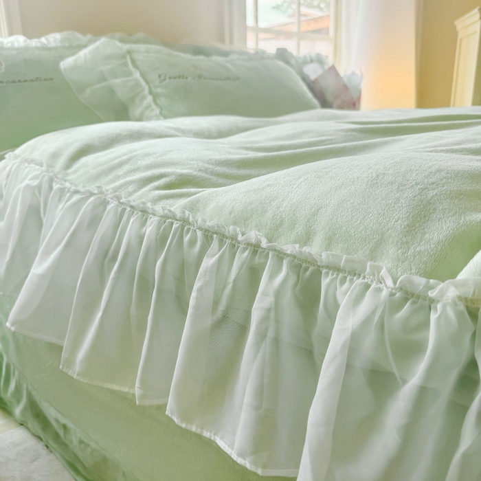 91家纺网 家纺一手货源 找家纺 锦格家纺 2025新款牛奶绒刺绣四件套-瑟兰蝶 瑟兰蝶-水绿