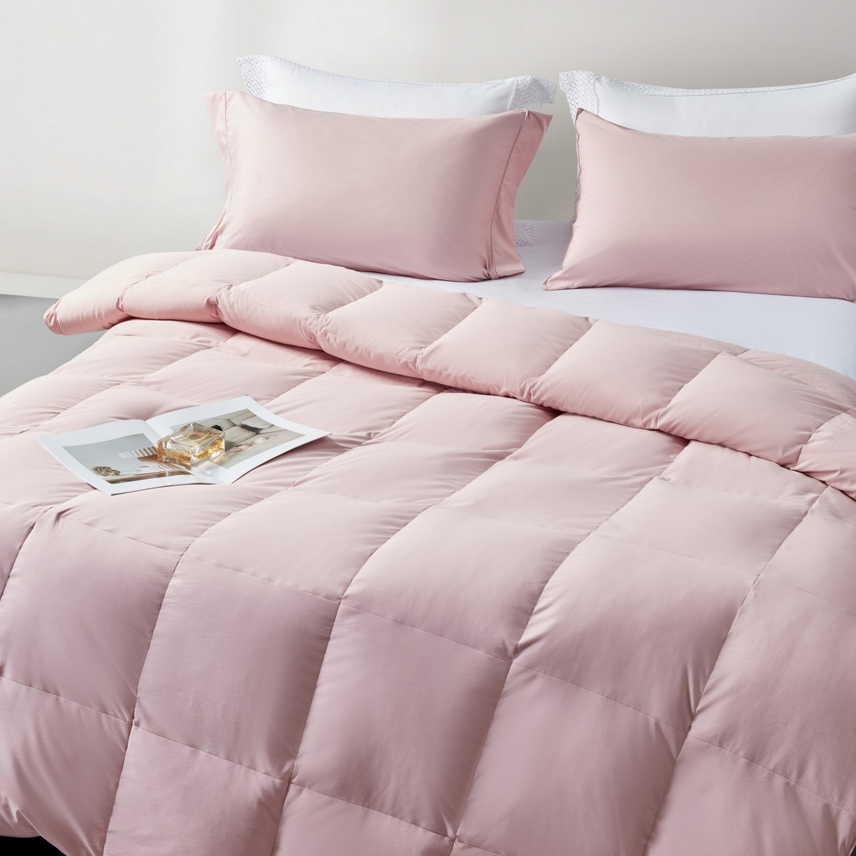 91家纺网 家纺一手货源 找家纺 圣梦莱羽绒家纺 2025新款学生季羽绒被A类可水洗90鸭绒被可裸睡春秋被四季被地暖被 柔丝羽羽绒被（豆沙）