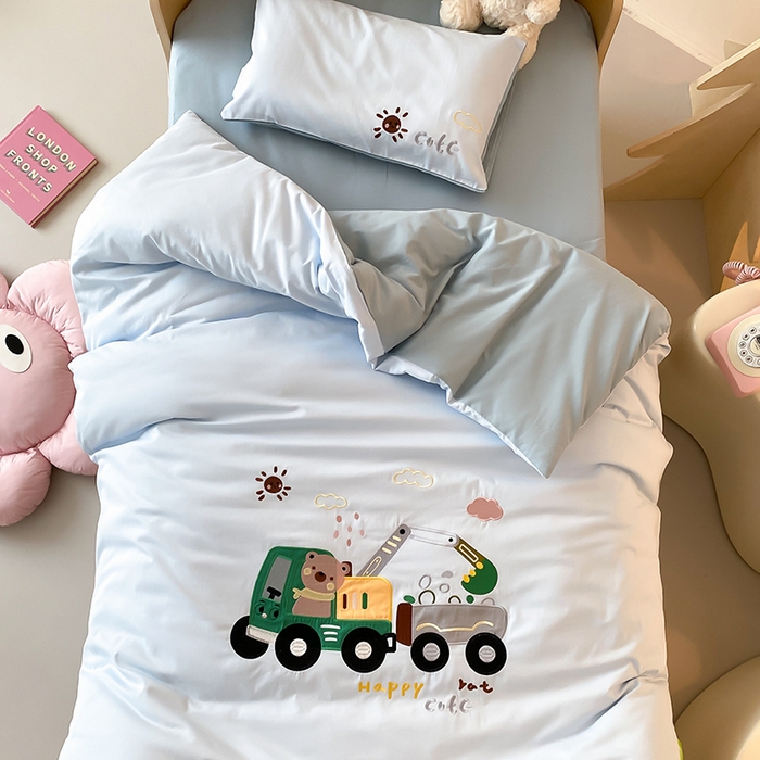 宝贝优选 2025年新款100支澳棉幼儿园学生三件套多件套 小熊挖土机