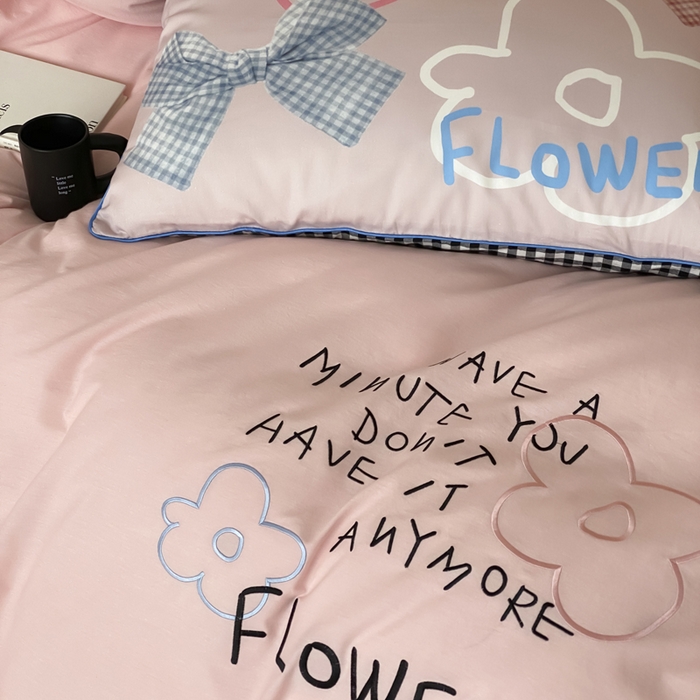 91家纺网 家纺一手货源 找家纺 如一 2025新款A类全棉纯棉色织水洗棉刺绣数码四件套 猫宁