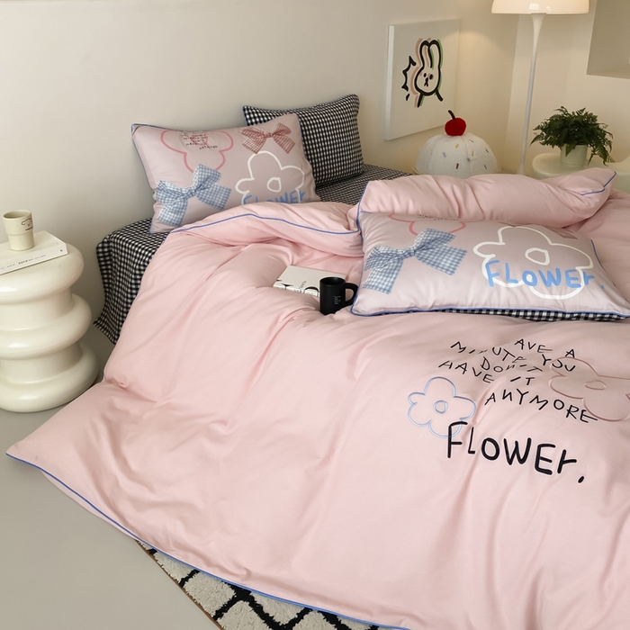 91家纺网 家纺一手货源 找家纺 如一 2025新款A类全棉纯棉色织水洗棉刺绣数码四件套 猫宁