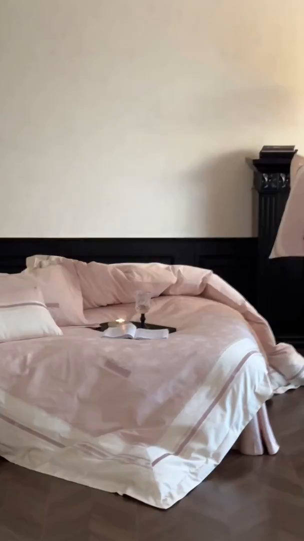 91家纺网 家纺一手货源 找家纺 初拾 2025新款100s全棉小法式提花绣花四件套-舒芙蕾 舒芙蕾（棉）-少女粉