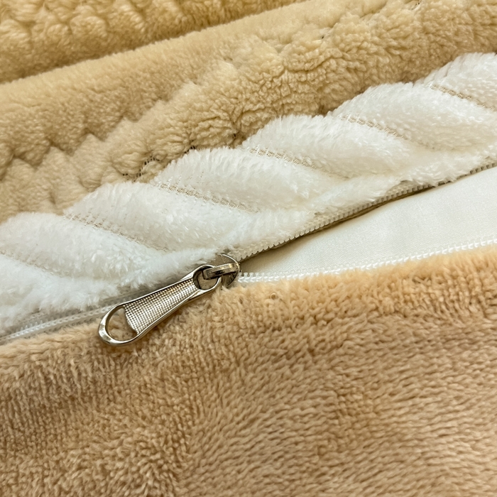 91家纺网 家纺一手货源 找家纺 蓝极人 2025新款成品提花包边牛奶绒四件套 提花-杏驼