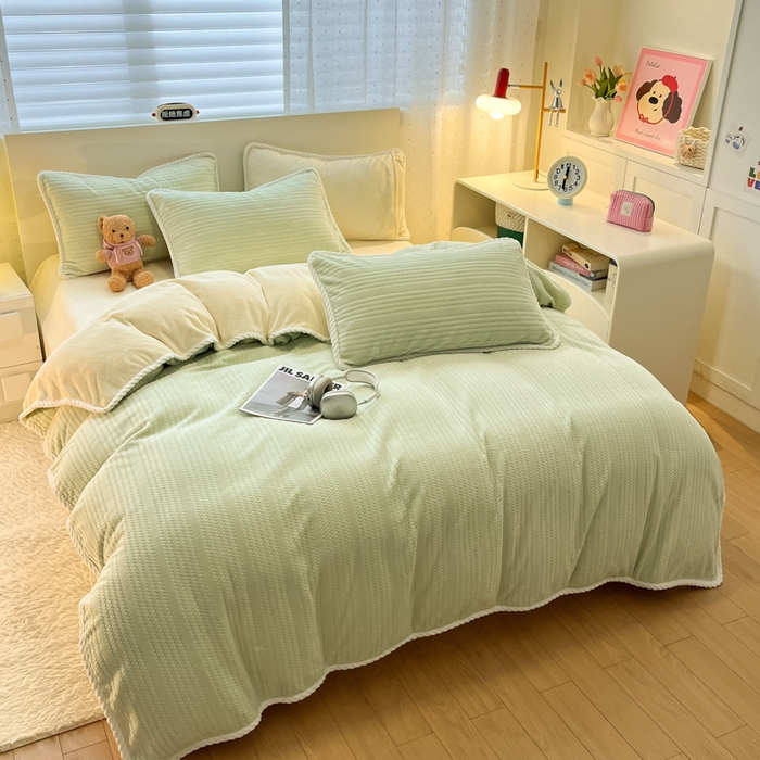 91家纺网 家纺一手货源 找家纺 蓝极人 2025新款成品提花包边牛奶绒四件套 提花-芽绿