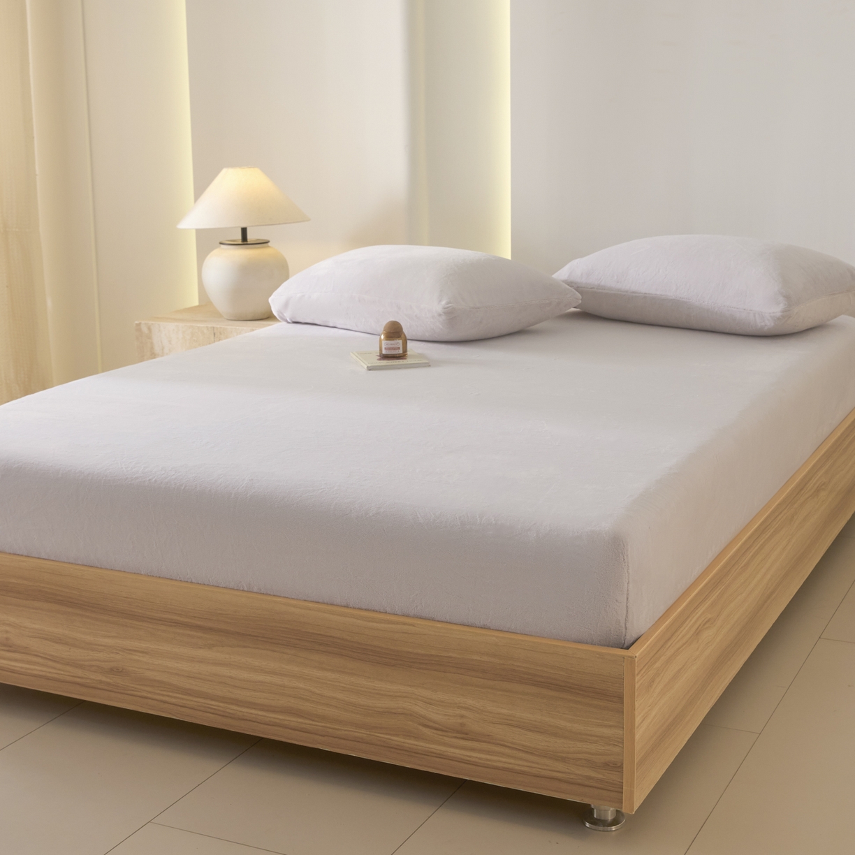 91家纺网 家纺一手货源 找家纺 蓝极人 2025新款200克高克重简约纯色牛奶绒床笠 浅米灰-cl