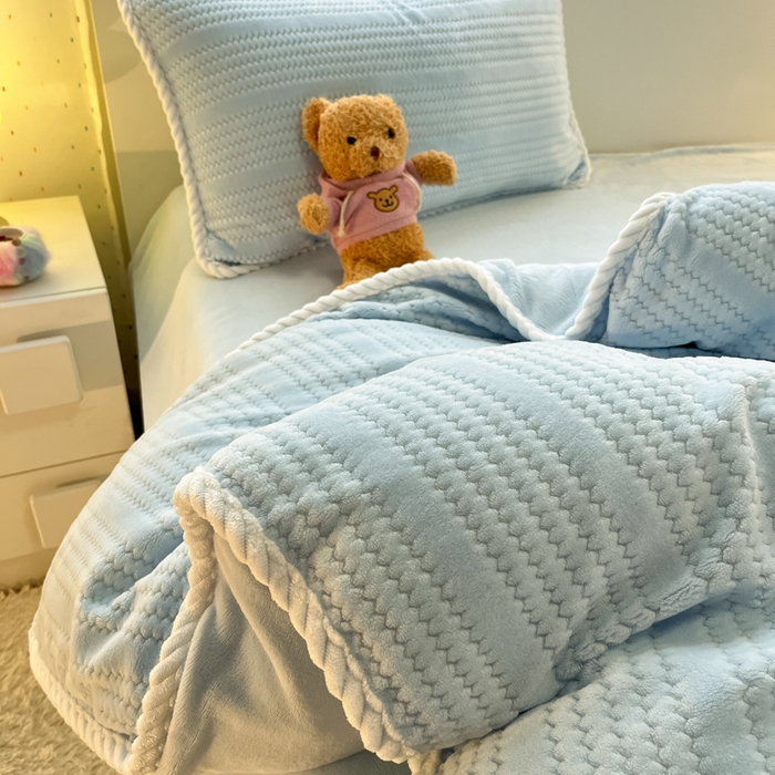 91家纺网 家纺一手货源 找家纺 酱子 2025新款成品提花包边牛奶绒四件套 提花-碧落