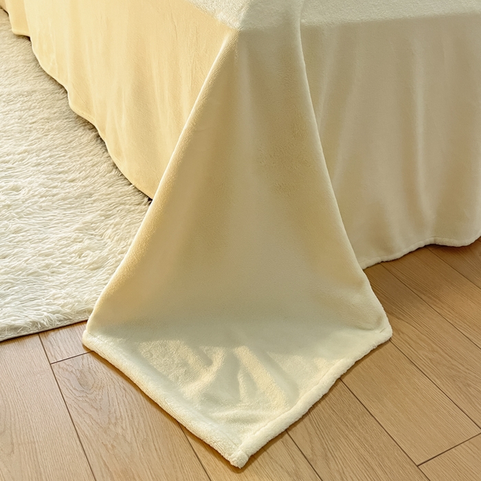 91家纺网 家纺一手货源 找家纺 酱子 2025新款成品提花包边牛奶绒四件套 提花-奶黄