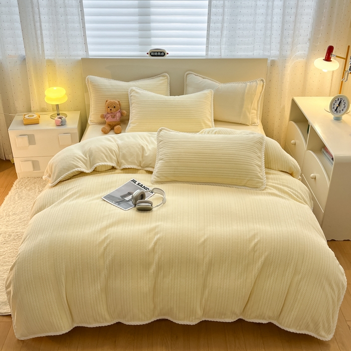 91家纺网 家纺一手货源 找家纺 酱子 2025新款成品提花包边牛奶绒四件套 提花-奶黄