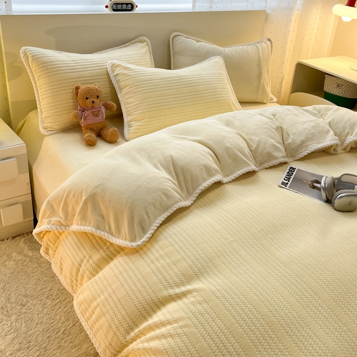 91家纺网 家纺一手货源 找家纺 酱子 2025新款成品提花包边牛奶绒四件套 提花-奶黄