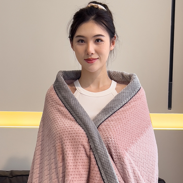 91家纺网 家纺一手货源 找家纺 世纪绒品 2025新款A类撸猫色织牛奶绒多功能毛毯 艾森-豆沙