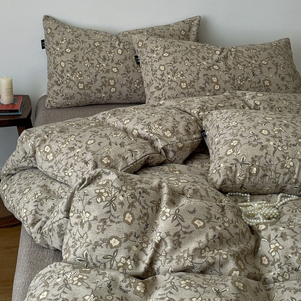 一比一家纺 2026秋冬新款高克重棉麻原麻复古诧季风原麻四件套-简单款 梅花颂