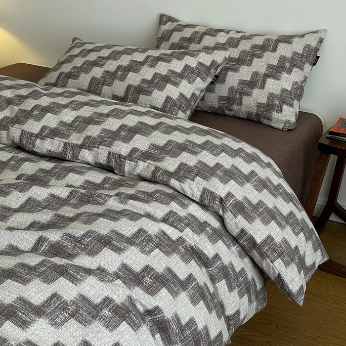 91家纺网 家纺一手货源 找家纺 一比一家纺 2026秋冬新款高克重棉麻原麻复古诧季风原麻四件套-简单款 空间灰