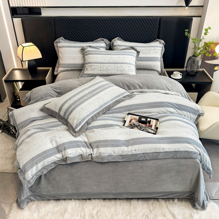 91家纺网 家纺一手货源 找家纺 梦精灵家纺 2025新款高克重加厚雕花牛奶绒四件套 赫纹