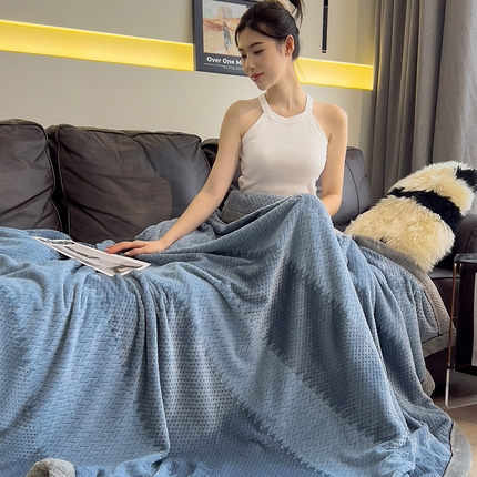 91家纺网 家纺一手货源 找家纺 （总）世纪绒品 2025新款A类撸猫色织牛奶绒多功能毛毯